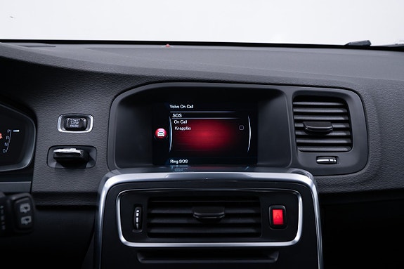 Volvo V60 25 of 25