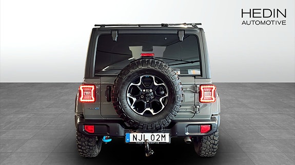 Jeep Wrangler Unlimited 7 of 12
