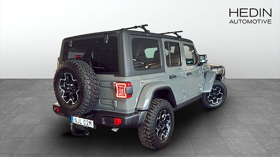 Jeep Wrangler Unlimited 2 of 12