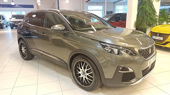 Peugeot 3008 2 of 14