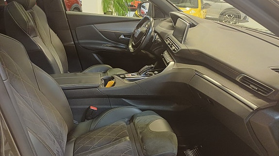 Peugeot 3008 9 of 14