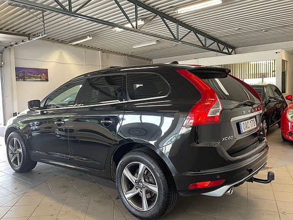Volvo XC60 5 of 14