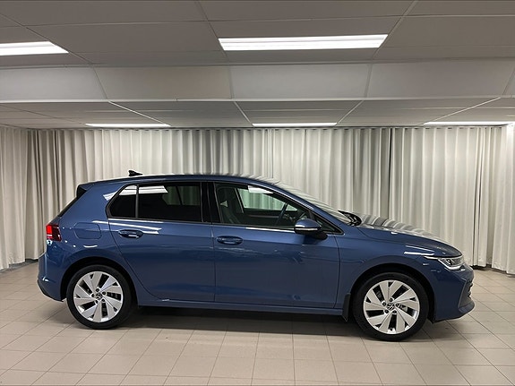 Volkswagen Golf I 2 of 10