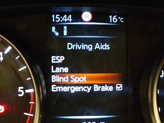 Nissan Qashqai 14 of 16