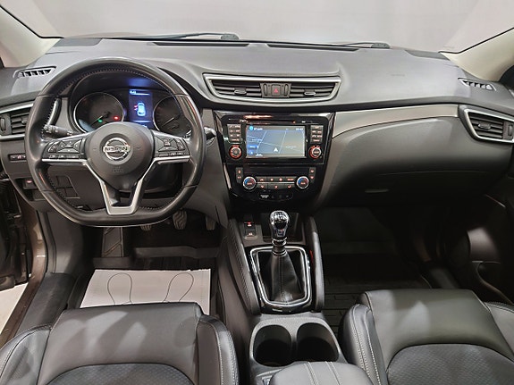 Nissan Qashqai 9 of 16