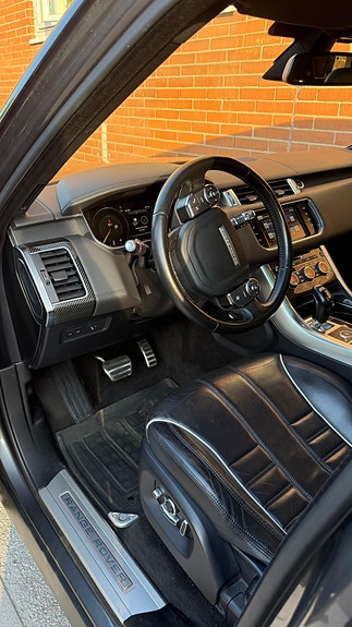 Land Rover Range Rover Sport 20 of 30