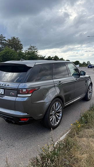 Land Rover Range Rover Sport 5 of 30