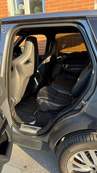 Land Rover Range Rover Sport 13 of 30