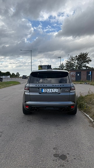 Land Rover Range Rover Sport 4 of 30