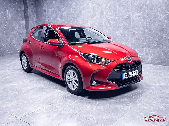 Toyota Yaris 9 of 25