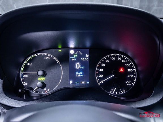 Toyota Yaris 19 of 25