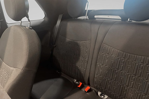 Fiat 500C 7 of 13