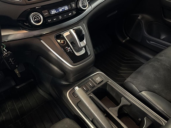 Honda CR-V 15 of 16