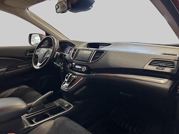 Honda CR-V 7 of 16