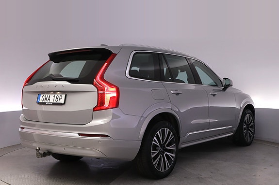 Volvo XC90 5 of 27