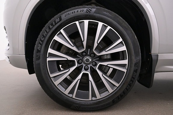 Volvo XC90 27 of 27