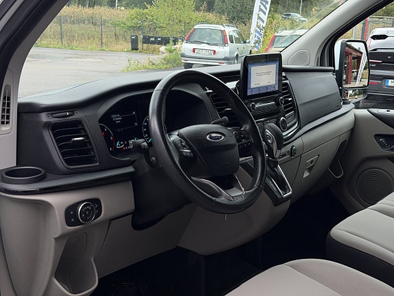 Ford Custom Tourneo 21 of 30