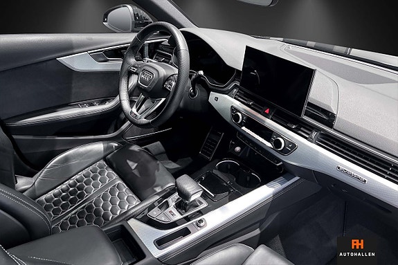 Audi RS4 24 of 26