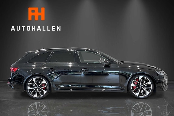 Audi RS4 5 of 26