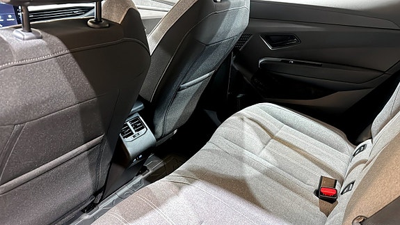 Renault Megane E-Tech 11 of 18