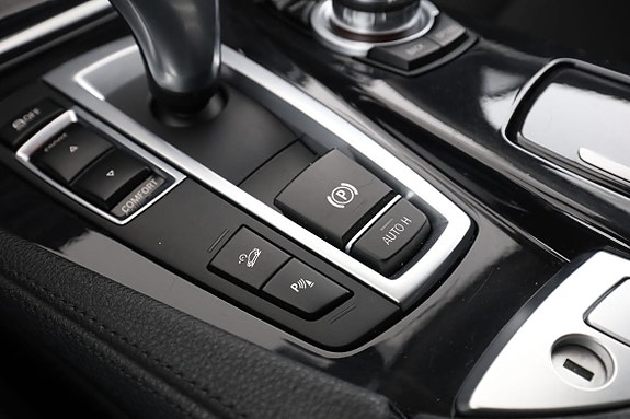 BMW 520d 27 of 30