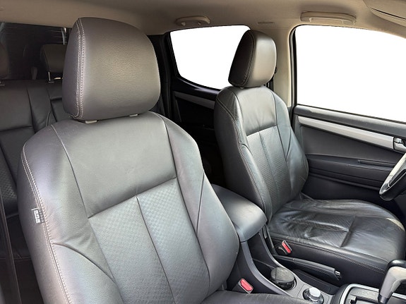 Isuzu D-max 16 of 17
