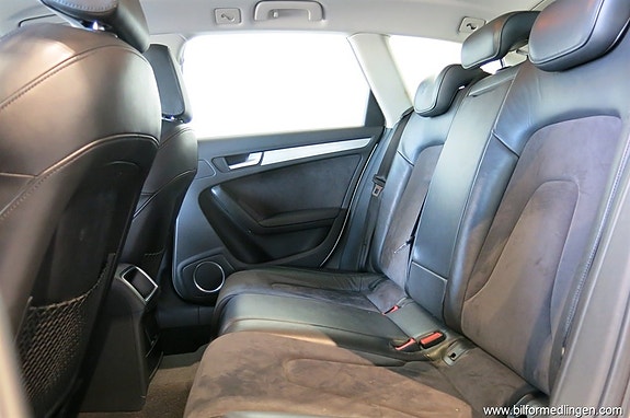 Audi A4 8 of 19