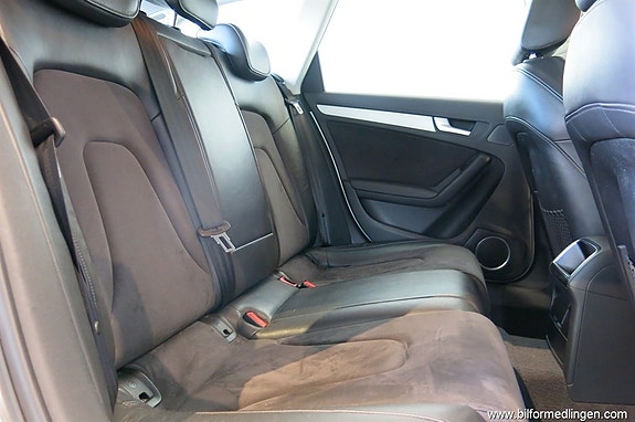 Audi A4 11 of 19
