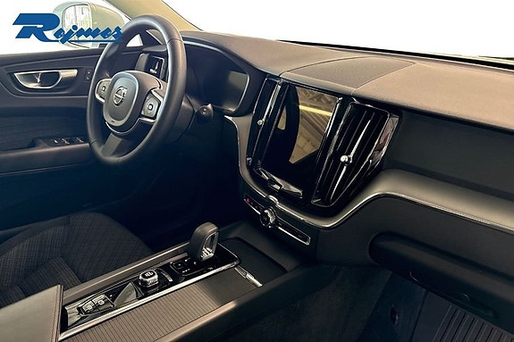 Volvo XC60 9 of 17