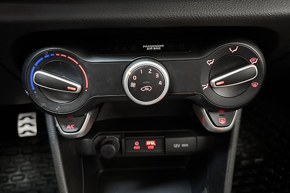 Kia Picanto 13 of 19