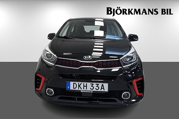 Kia Picanto 2 of 19