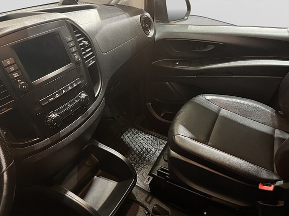 Mercedes-Benz Vito 119 13 of 18