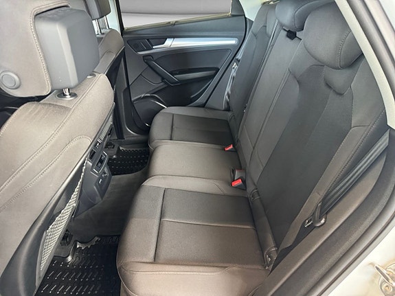 Audi Q5 13 of 14