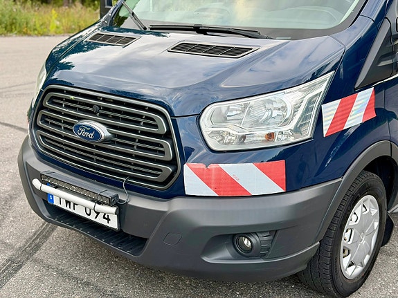 Ford Transit 10 of 26