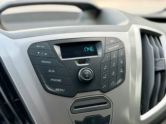 Ford Transit 18 of 26