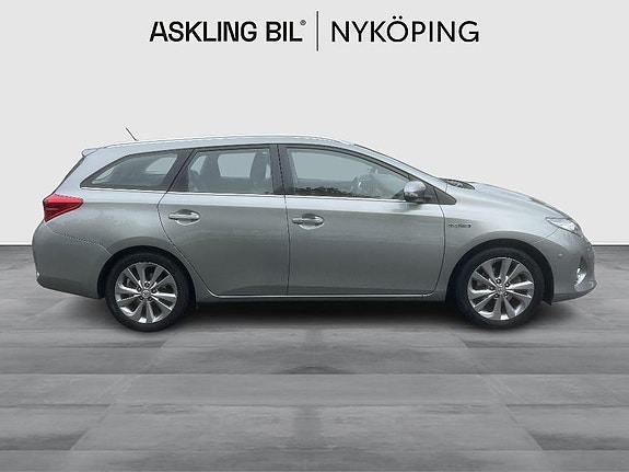 Toyota Auris 11 of 11