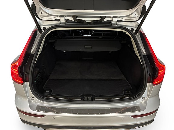 Volvo V60 Cross Country 14 of 15