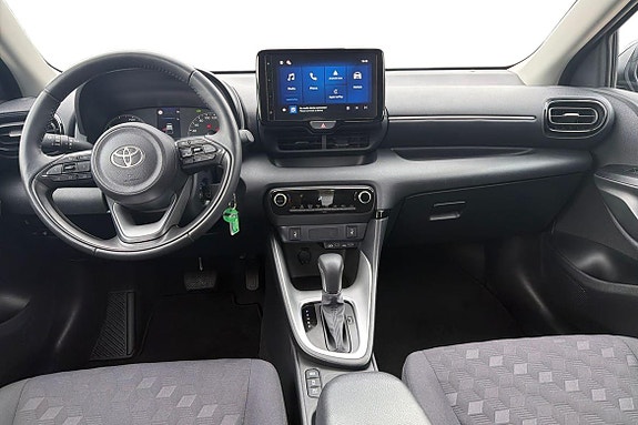 Toyota Yaris 10 of 21