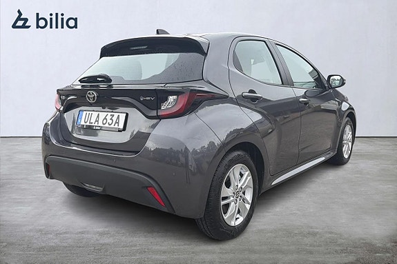 Toyota Yaris 19 of 21