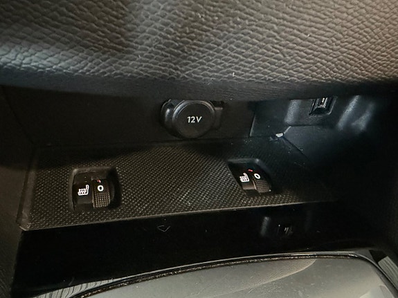 Peugeot 308 17 of 21