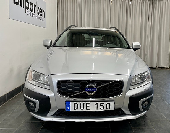 Volvo XC70 4 of 28
