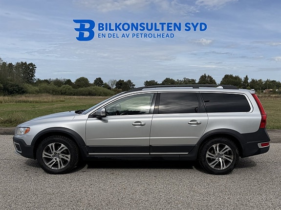 Volvo XC70 4 of 18