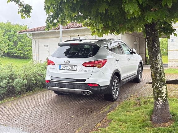 Hyundai Santa Fe 4 of 9