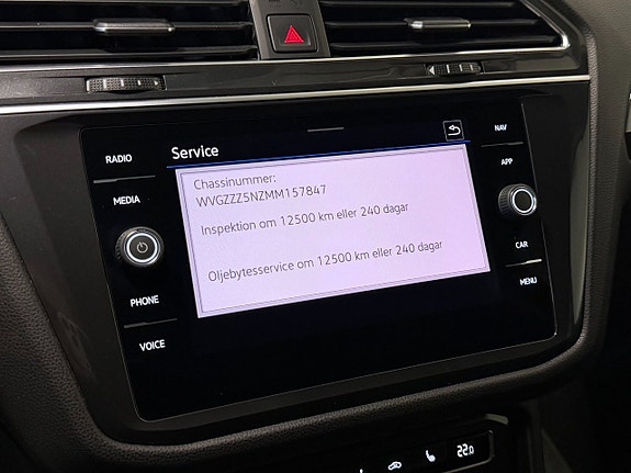 Volkswagen Tiguan Allspace 13 of 24