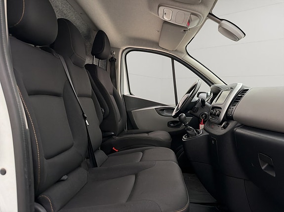 Renault Trafic 27 of 30