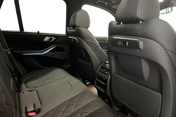 BMW X5 7 of 17