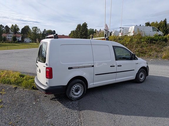 Volkswagen Caddy Maxi 6 of 22