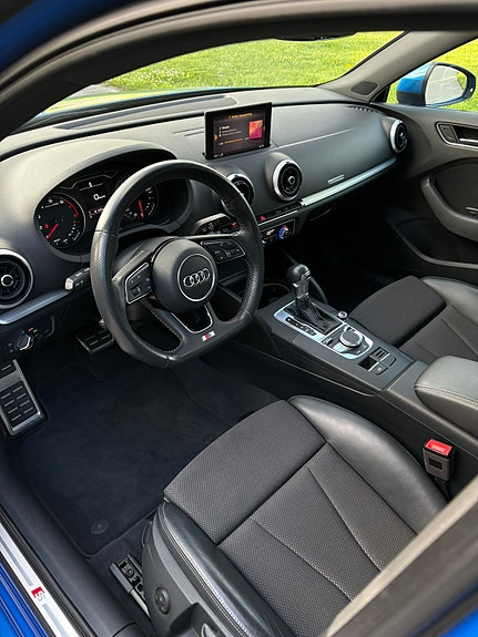 Audi A3 8 of 9