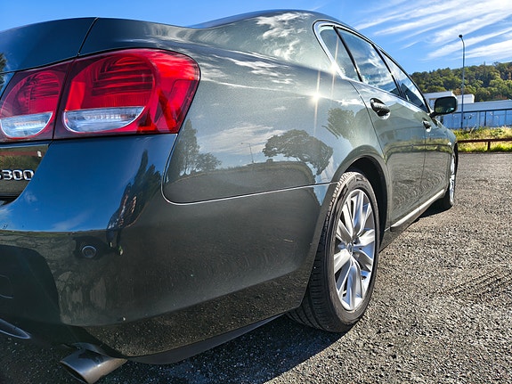 Lexus GS300 6 of 28