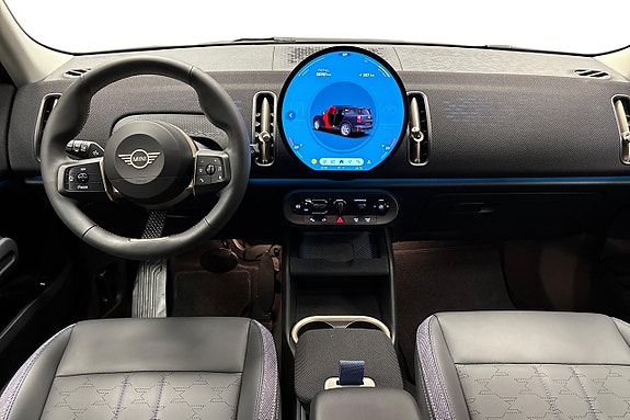 MINI Countryman SE 10 of 15